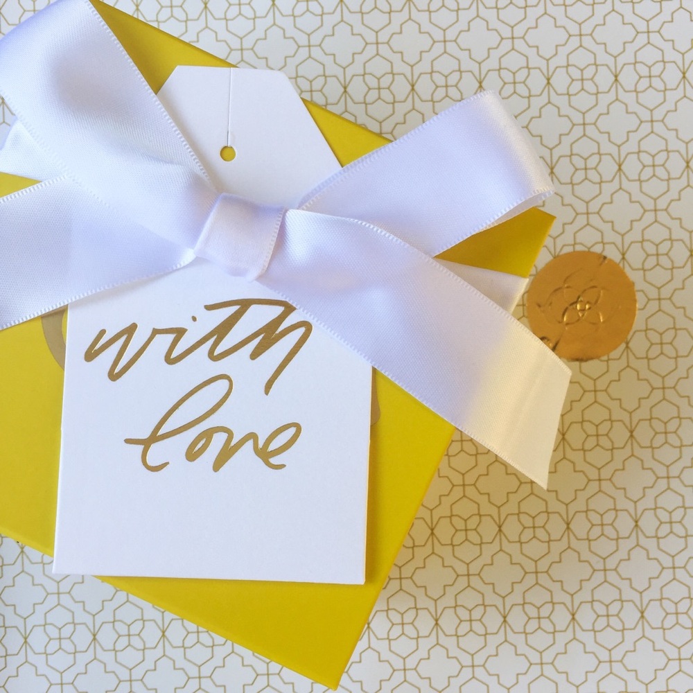Kendra Scott original box with bow and card